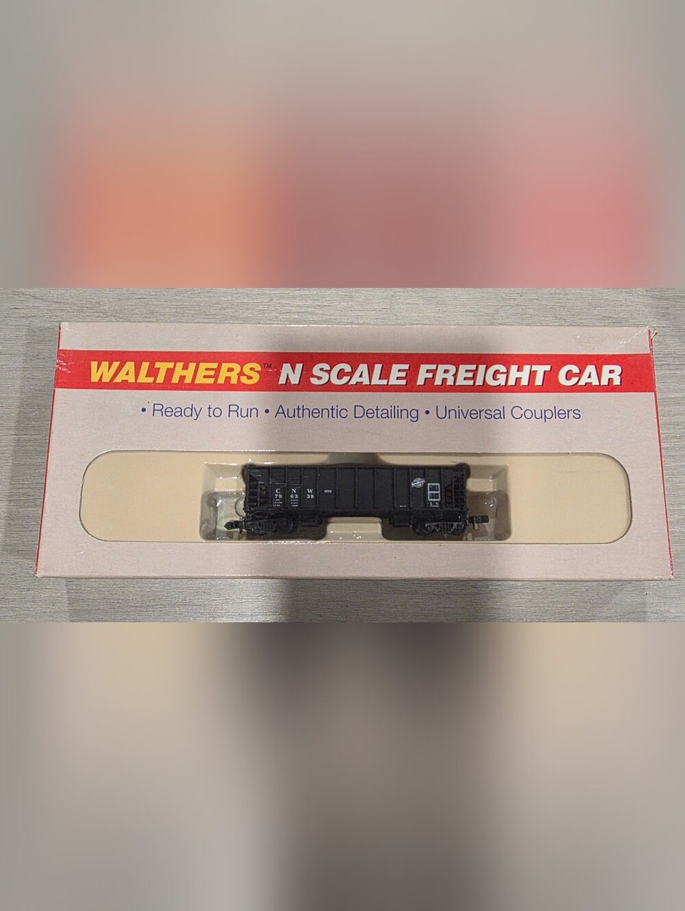 Walthers N Scale Chicago & Northwestern Ballast Hopper